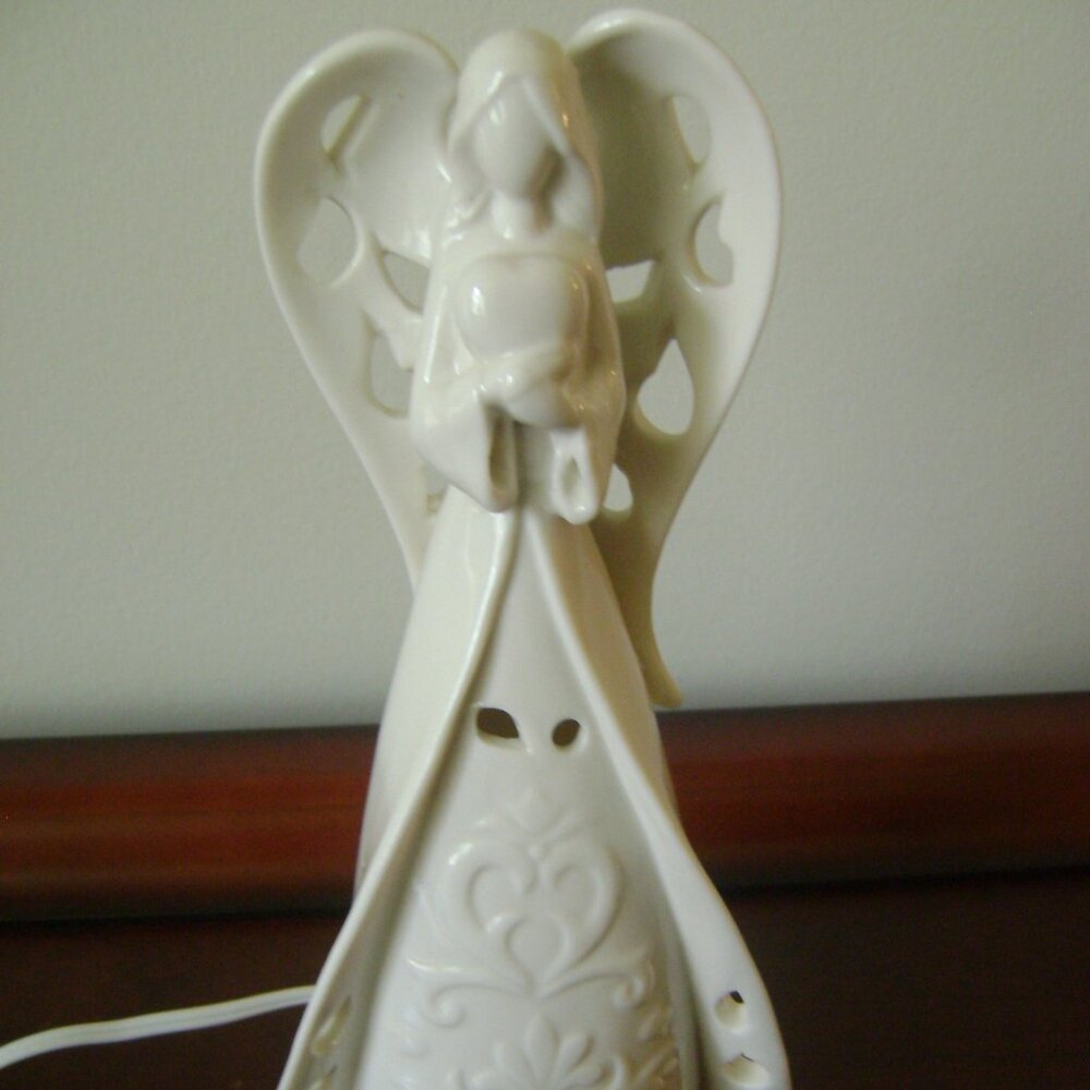 CERAMIC LIGHTED ANGEL